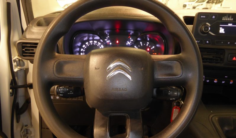 
								CITROEN Berlingo Talla M BlueHDi 100 LIVE L1H1 lleno									