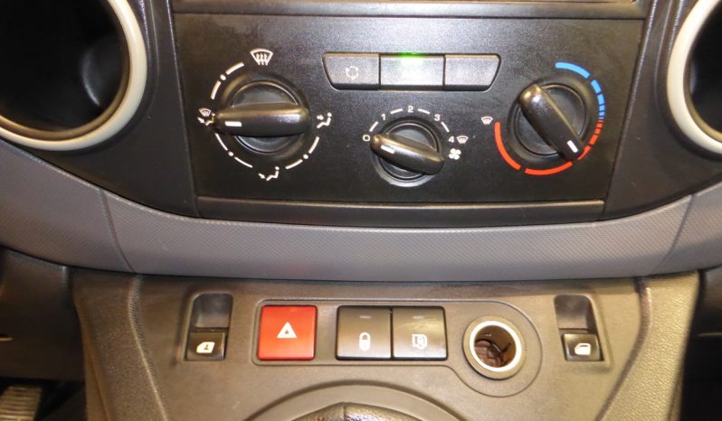 
								Citroen Berlingo Furgon BlueHDi 90CV Euro 6  lleno									