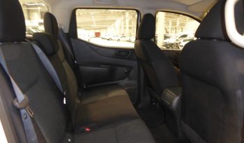 
									Nissan Navara 2.3 dCi 160CV Visia D.Cabina 4X4 lleno								