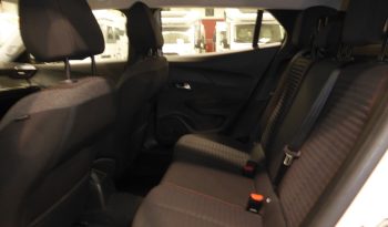 
									Peugeot 2008 Active 100 CV gasolina lleno								