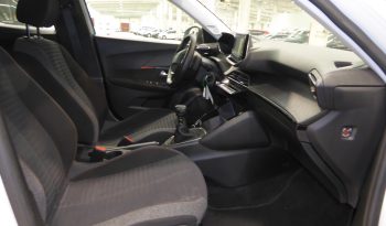 
									Peugeot 2008 Active 100 CV gasolina lleno								