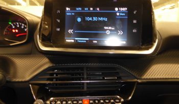 
									Peugeot 2008 Active 100 CV gasolina lleno								