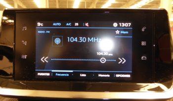 
									Peugeot 2008 Active 100 CV gasolina lleno								