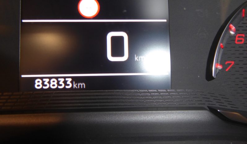 
								Peugeot 2008 Active 100 CV gasolina lleno									