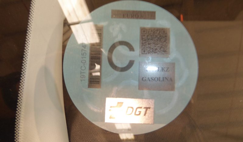 
								Peugeot 2008 Active 100 CV gasolina lleno									