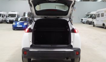 
									Peugeot 2008 Active 100 CV gasolina lleno								
