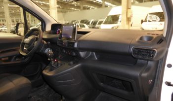 
									PEUGEOT PARTNER 110CV L1H1 FURGON GASOLINA lleno								