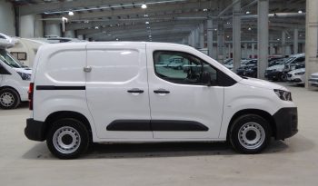 
									PEUGEOT PARTNER 110CV L1H1 FURGON GASOLINA lleno								