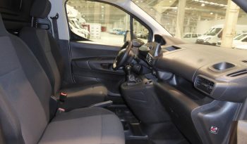 
									PEUGEOT Partner BlueHDi 100 CV lleno								