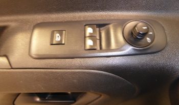 
									PEUGEOT Partner BlueHDi 100 CV lleno								