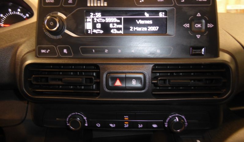 
								PEUGEOT Partner BlueHDi 100 CV lleno									