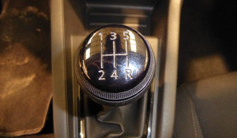 
								Renault Clio Business SCe  70CV lleno									