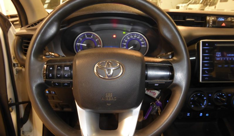 
								Toyota Hilux 2.4 D4D Cabina Doble GX lleno									