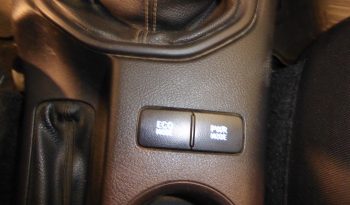 
									Toyota Hilux 2.4 D4D Cabina Doble GX lleno								