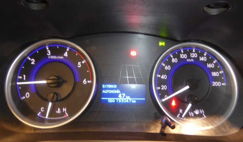 
								Toyota Hilux 2.4 D4D Cabina Doble GX lleno									