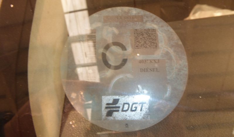 
								Toyota Hilux 2.4 D4D Cabina Doble GX lleno									