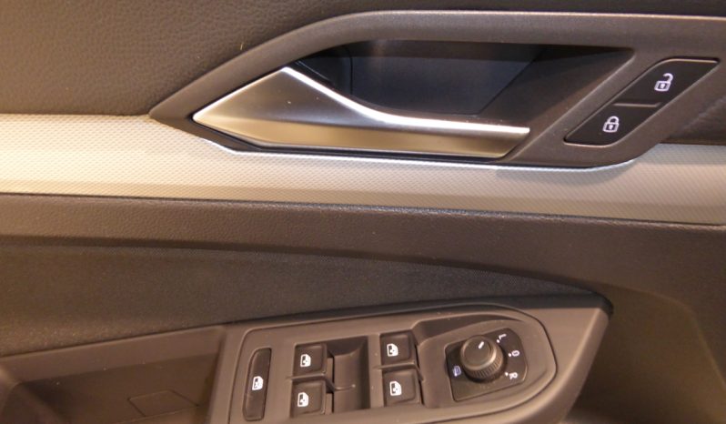 
								VOLKSWAGEN Golf 2.0 TDI 85kW 115CV lleno									