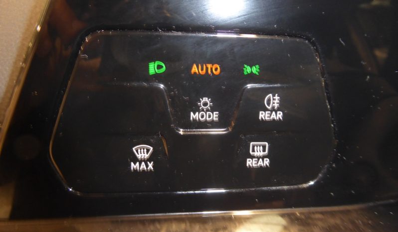 
								VOLKSWAGEN Golf 2.0 TDI 85kW 115CV lleno									