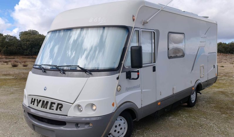 
								HYMER CLASE B, INTEGRAL, 145 CVS, 4 P. CAMA TRANSVERSAL + GARAJE XXL lleno									