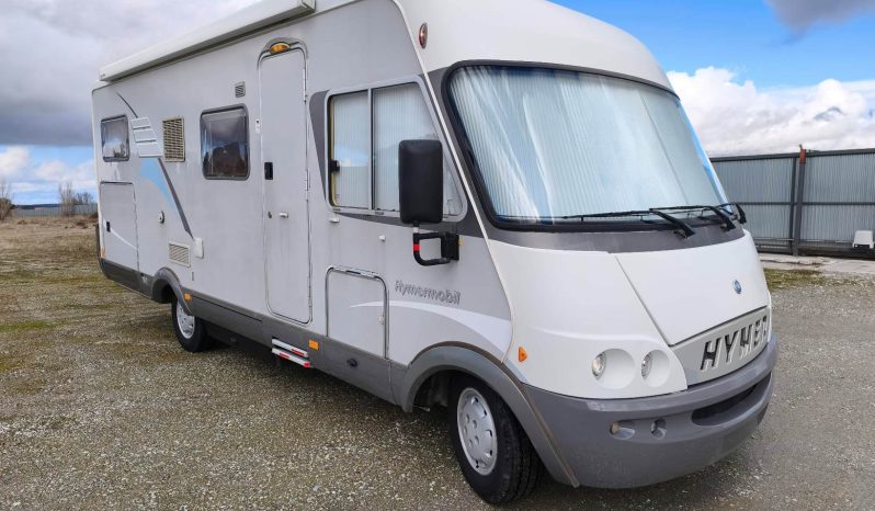 
								HYMER CLASE B, INTEGRAL, 145 CVS, 4 P. CAMA TRANSVERSAL + GARAJE XXL lleno									