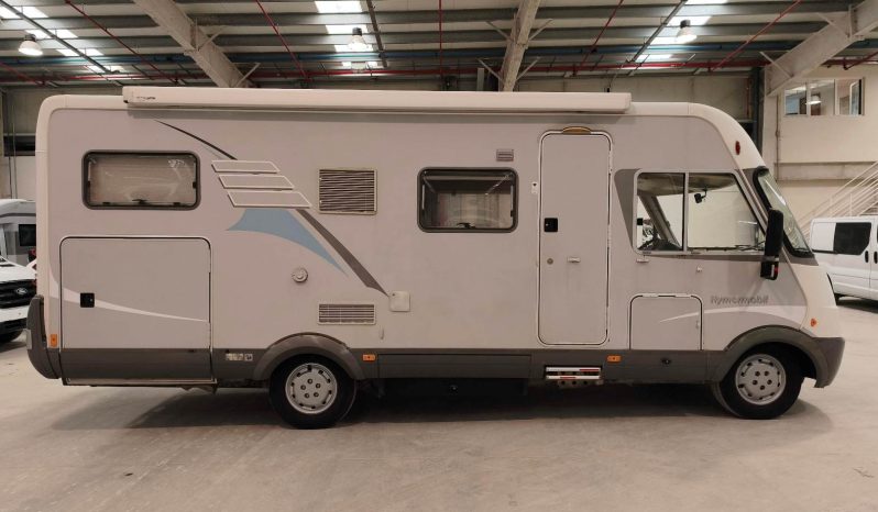 
								HYMER CLASE B, INTEGRAL, 145 CVS, 4 P. CAMA TRANSVERSAL + GARAJE XXL lleno									