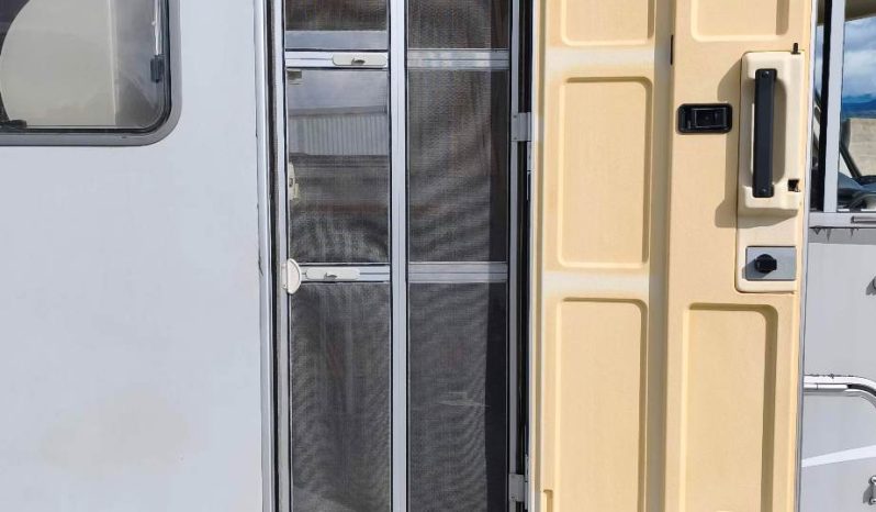 
								HYMER CLASE B, INTEGRAL, 145 CVS, 4 P. CAMA TRANSVERSAL + GARAJE XXL lleno									