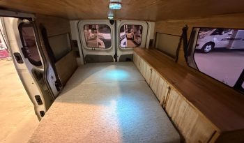 
									RENAULT TRAFIC 1.9 DCI 100 CVS CAMPERIZADA lleno								