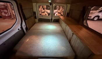 
									RENAULT TRAFIC 1.9 DCI 100 CVS CAMPERIZADA lleno								