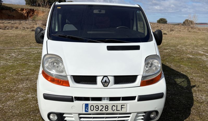 
								RENAULT TRAFIC 1.9 DCI 100 CVS CAMPERIZADA lleno									