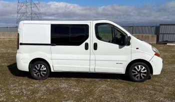 
									RENAULT TRAFIC 1.9 DCI 100 CVS CAMPERIZADA lleno								