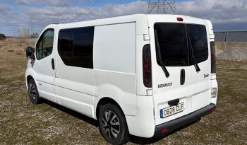 
									RENAULT TRAFIC 1.9 DCI 100 CVS CAMPERIZADA lleno								