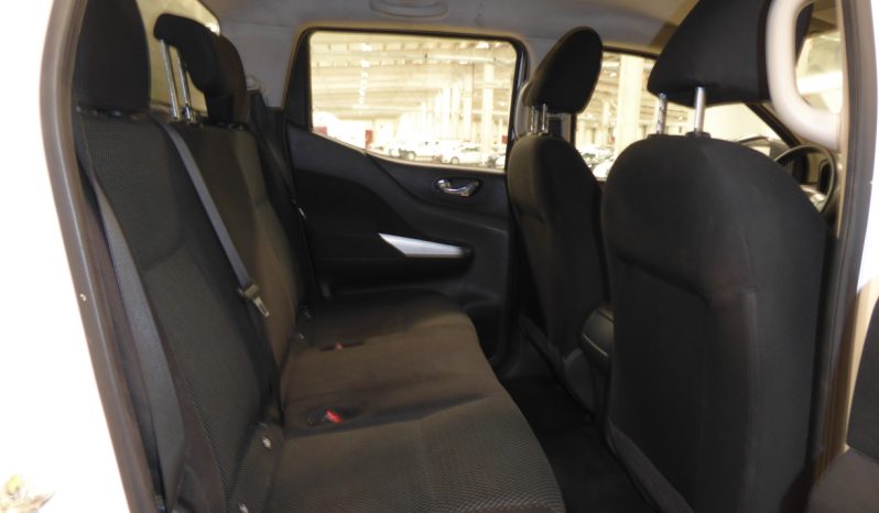 
								Nissan Navara 2.3 dCi 160CV Visia D.Cabina 4X4 lleno									