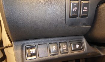 
									Nissan Navara 2.3 dCi 160CV Visia D.Cabina 4X4 lleno								