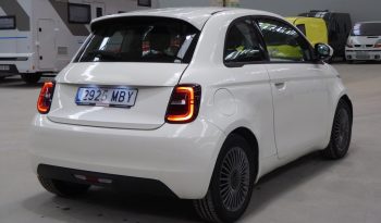 
									FIAT 500 Icon Hb 320km 118CV van 2 plazas lleno								