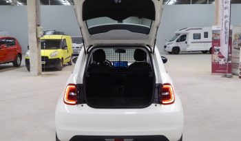 
									FIAT 500 Icon Hb 320km 118CV van 2 plazas lleno								