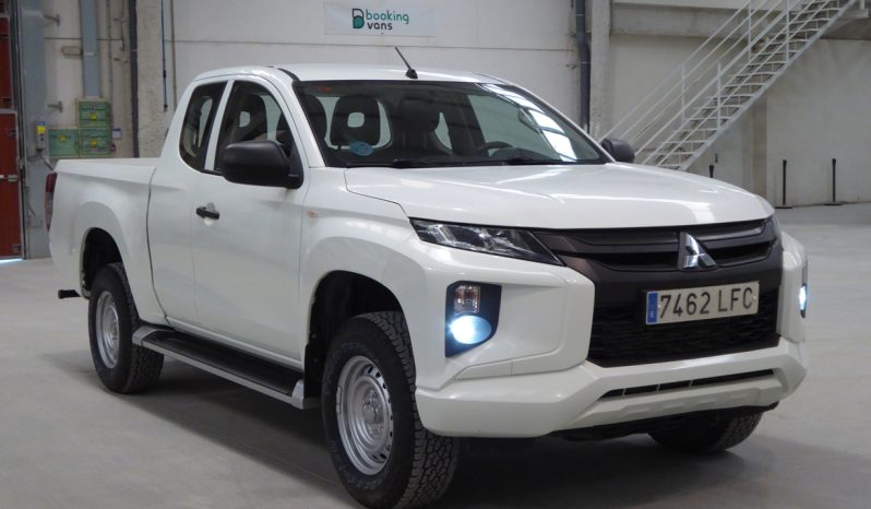 Mitsubishi L-200 CC 220 DID MPro