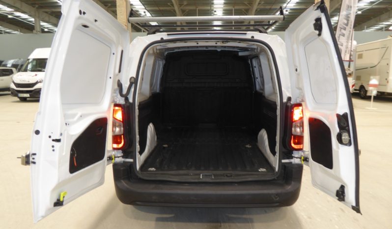 
								CITROEN BERLINGO Talla XL BlueHDi 100 CV CONTROL lleno									