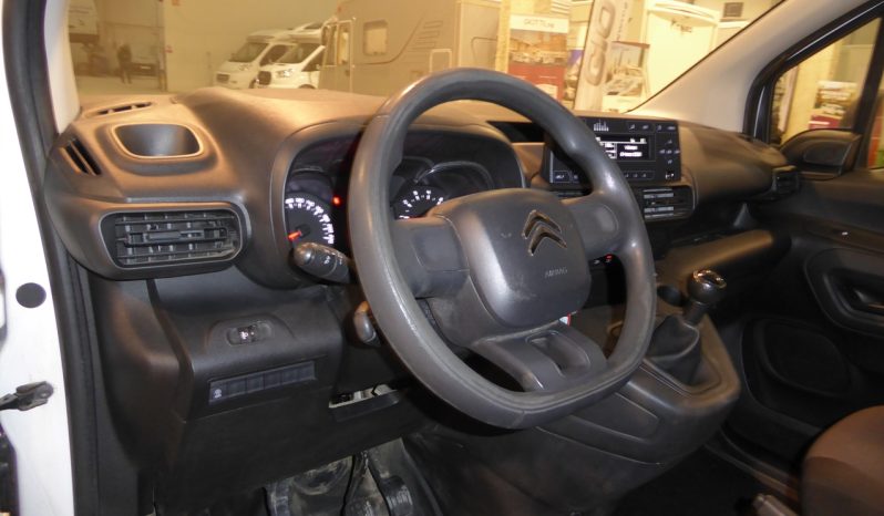 
								CITROEN BERLINGO Talla M BlueHDi 100 CV CONTROL lleno									