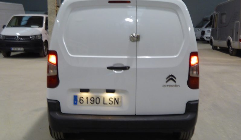 
								CITROEN BERLINGO Talla M BlueHDi 100 CV CONTROL lleno									