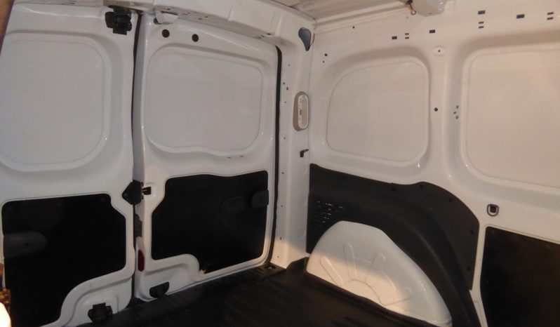 
								RENAULT Kangoo Furgon Profesional dCi, 75CV Euro 6 lleno									