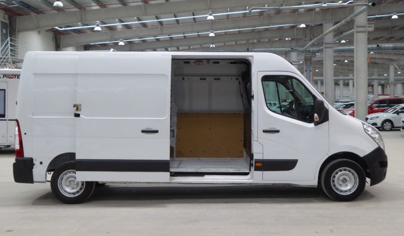 RENAULT Master Furgon L3H2 3500 dCi 125CV