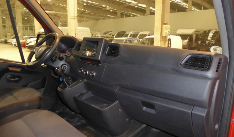 
								RENAULT Master Furgon L3H3 3500 Bl dCi 135CV lleno									