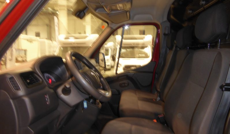 
								RENAULT Master Furgon L3H3 3500 Bl dCi 135CV lleno									