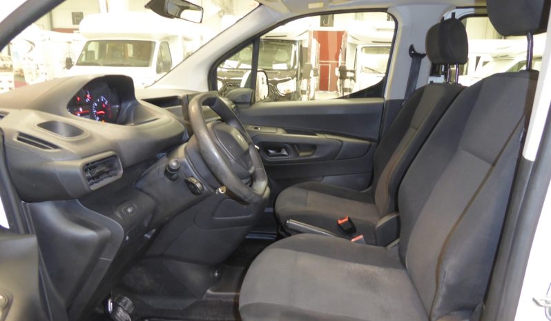 
								PEUGEOT Rifter Active Standard BlueHDi 100 CV lleno									