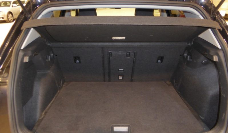 
								VOLKSWAGEN Golf 2.0 TDI 85kW 115CV lleno									