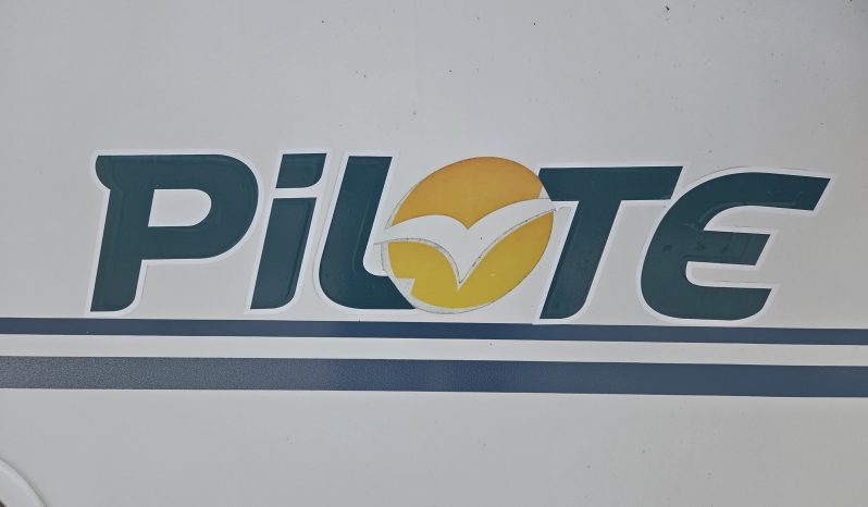 
								MERCEDES PILOTE CLASE G INTEGRAL CAMA FRANCESA GAMA ALTA 156 CVS lleno									