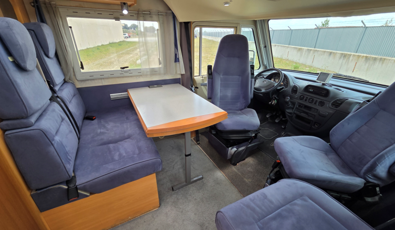 
								MERCEDES PILOTE CLASE G INTEGRAL CAMA FRANCESA GAMA ALTA 156 CVS lleno									