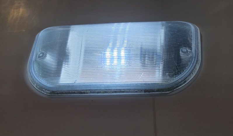 
								MERCEDES PILOTE CLASE G INTEGRAL CAMA FRANCESA GAMA ALTA 156 CVS lleno									