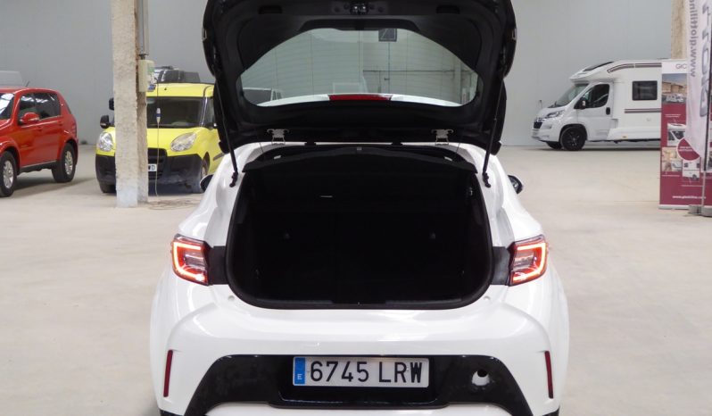 
								TOYOTA Corolla 1.8 125H ACTIVE TECH ECVT lleno									