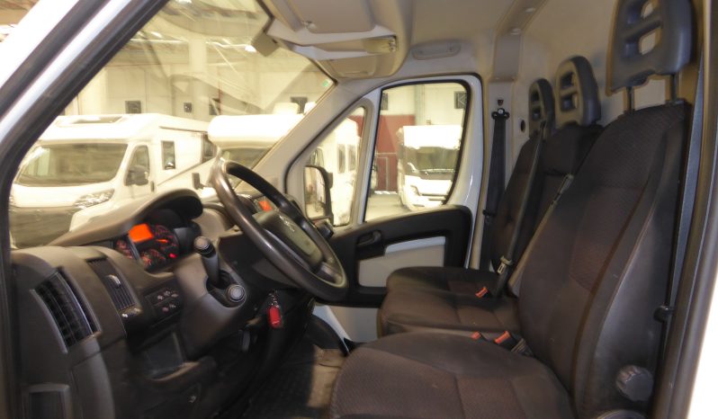 
								Citroen Jumper BlueHDi 130CV Furgon 33L2H2 lleno									